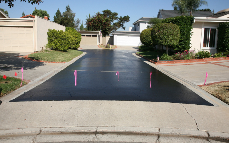 Sealcoating Driveway