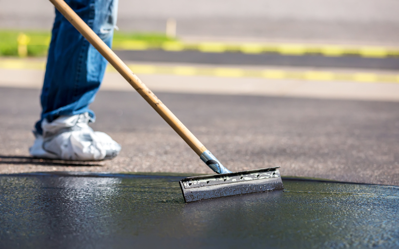 Sealcoating Asphalt